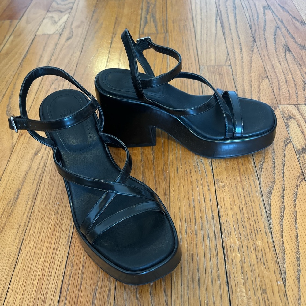 H&M Black Strappy Platform Sandals